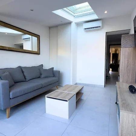 度假居 Maison Cosy A 10 Min, Parking, Climatisation, Wi-fi 圣西普里安