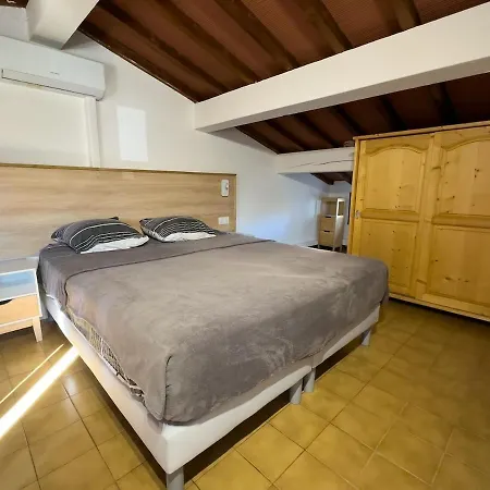 Maison Cosy A 10 Min, Parking, Climatisation, Wi-fi 度假居
